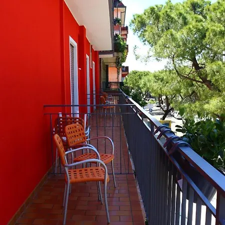 Neps Hotell 3*